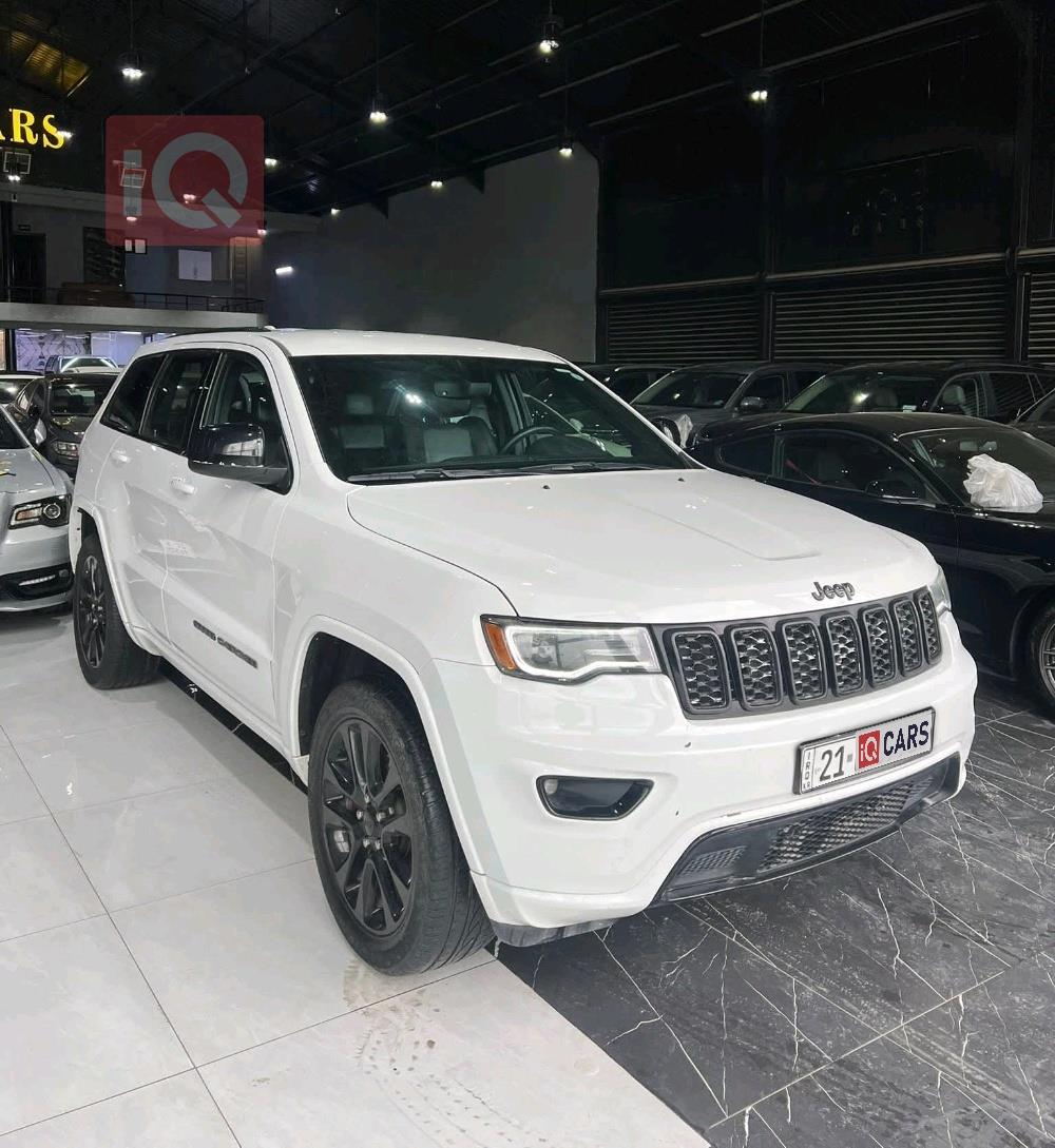 جيب جراند شيروكي